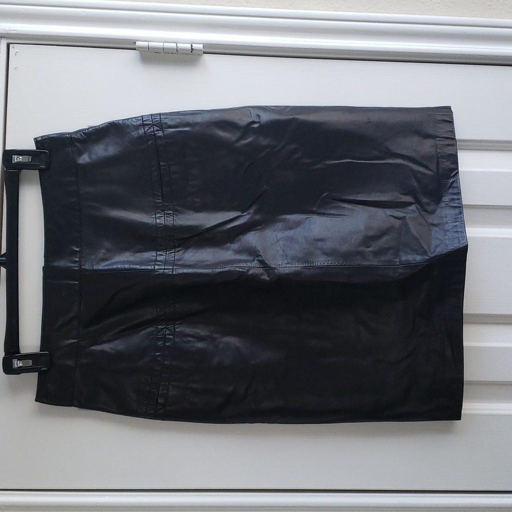Pia Rucci Black Leather Skirt Sz 10